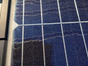 愛媛県|太陽光パネル清掃メンテナンス|株式会社アイエネ K様邸　太陽光発電清掃