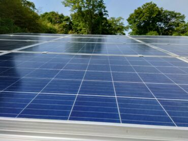 愛媛県|太陽光パネル清掃メンテナンス|株式会社アイエネ 高松市　太陽光発電清掃